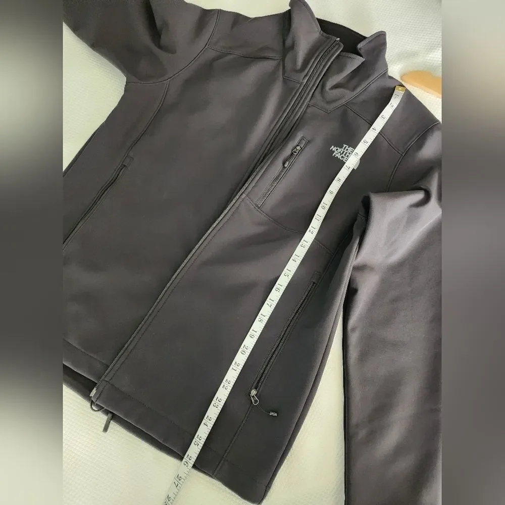 The North Face Men's Dark Black Performance Jacket